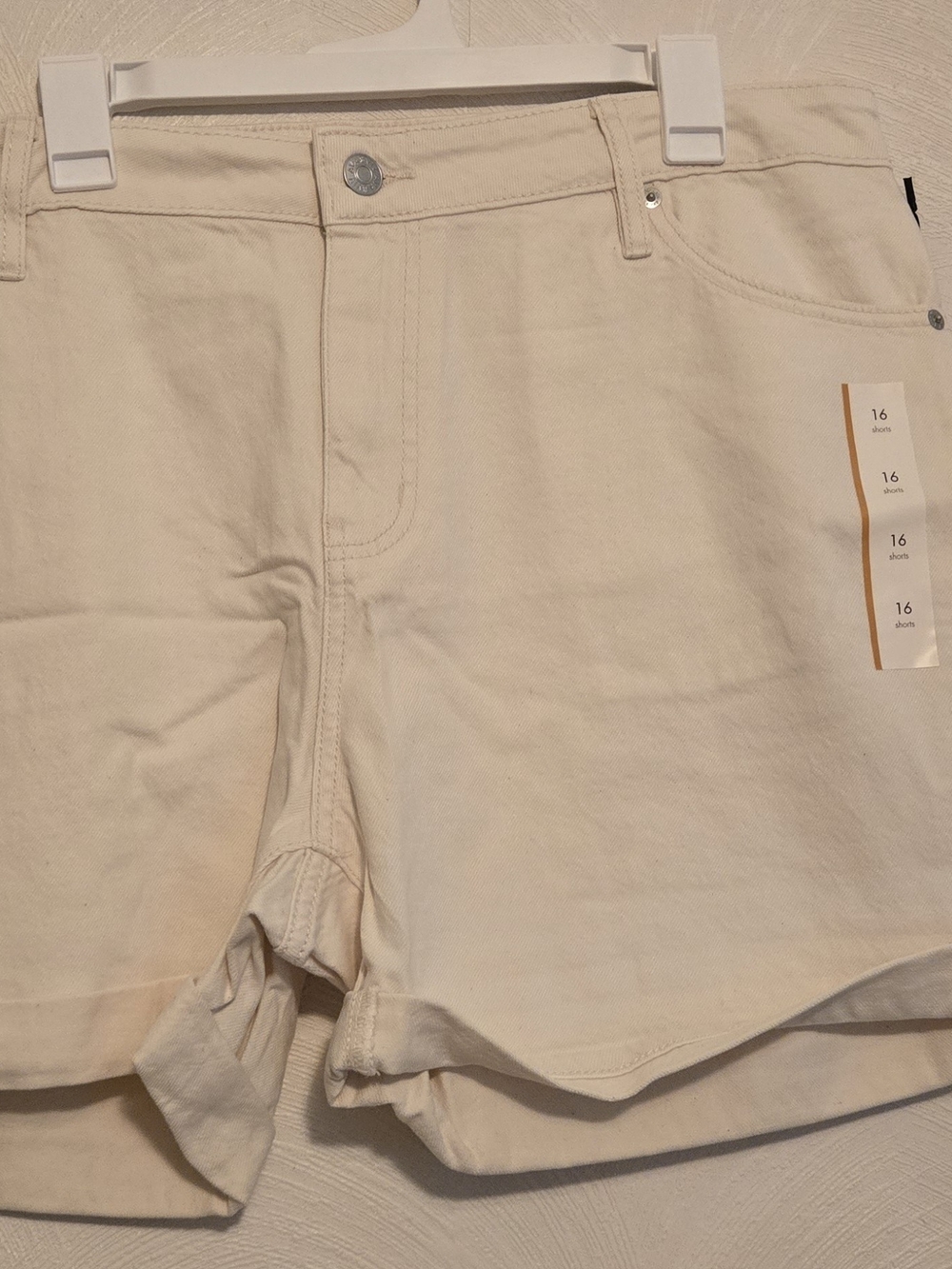 Ava & Viv Men's Cream Jean Shorts